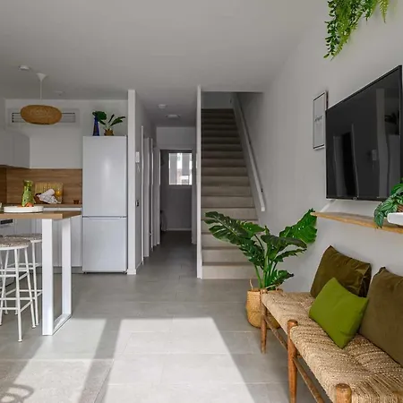 Monstera De Lujo A 500m De Playa Dorada Wifi Rapido Apartment