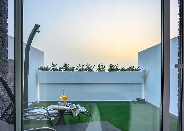 Monstera House - Near The Beach, Air-con, Fast Wifi And Sat Tv By Lanzarote Апартаменты *