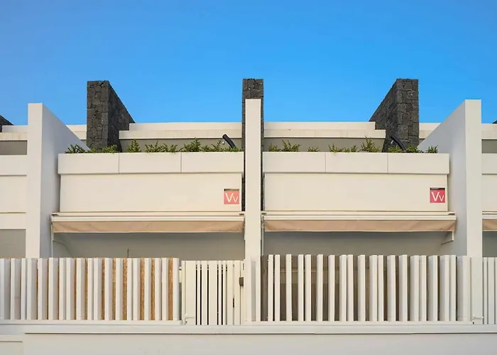 Monstera House - Near The Beach, Air-con, Fast Wifi And Sat Tv By Lanzarote Коста Бланка